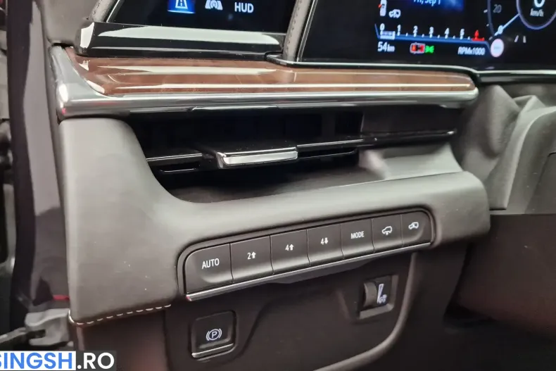 Cadillac Escalade Scurtă din 2023 cu 50.000 km - oferta CAD252555 - foto 18