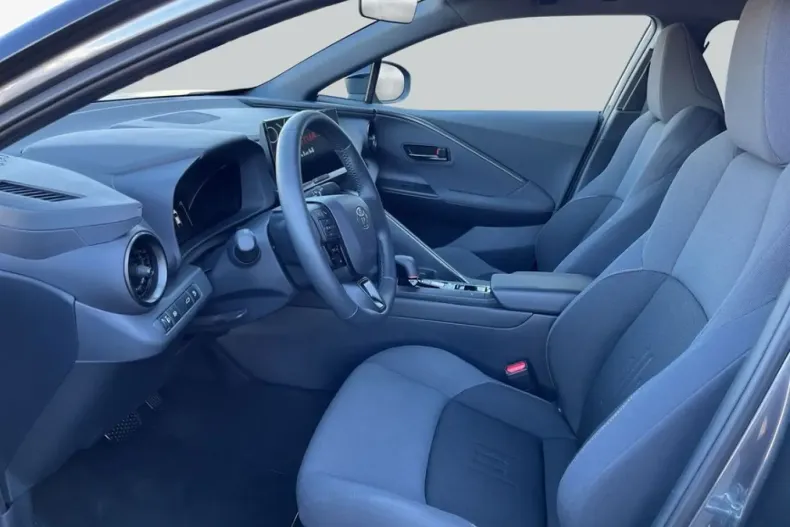 Toyota C-HR din 2025 cu 10.300 km - oferta TOY252559 - foto 8