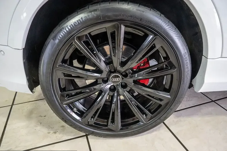 Audi SQ8 din 2023 cu 36.943 km - oferta AUD252562 - foto 5