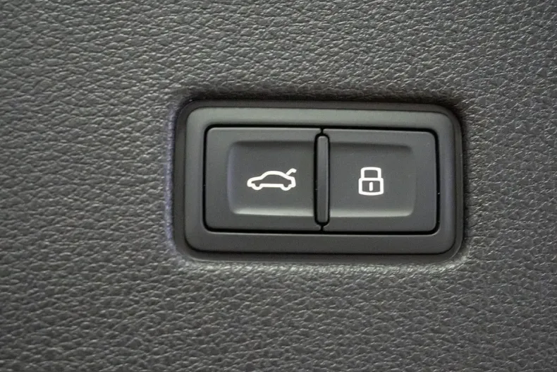 Audi SQ8 din 2023 cu 36.943 km - oferta AUD252562 - foto 21