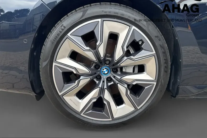 BMW i7 (Seria 7) din 2023 cu 64.800 km - oferta BMW252567 - foto 12
