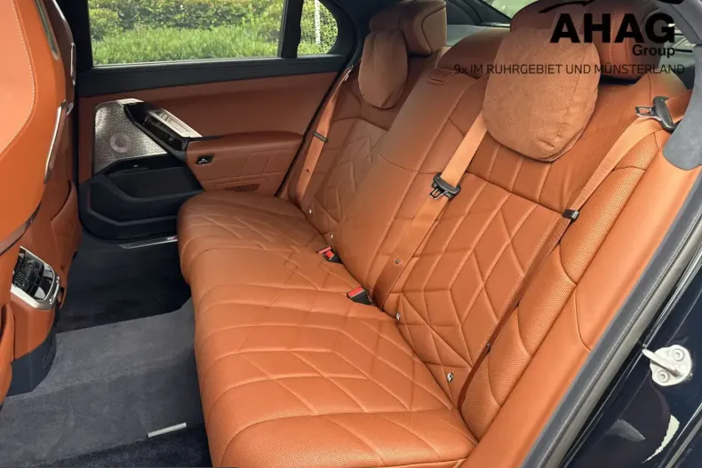 BMW i7 (Seria 7) din 2023 cu 64.800 km - oferta BMW252567 - foto 16