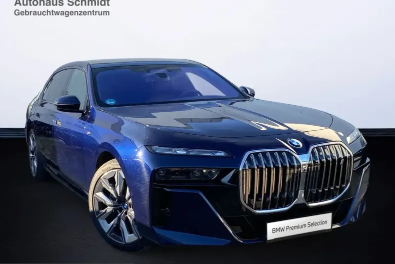 BMW i7 (Seria 7) din 2023 cu 33.274 km - oferta BMW252568 - foto 1