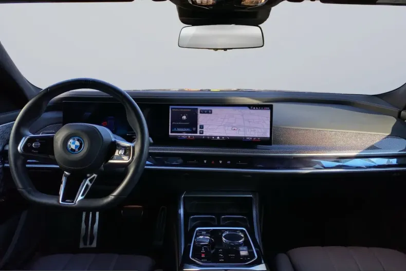 BMW i7 (Seria 7) din 2023 cu 33.274 km - oferta BMW252568 - foto 11