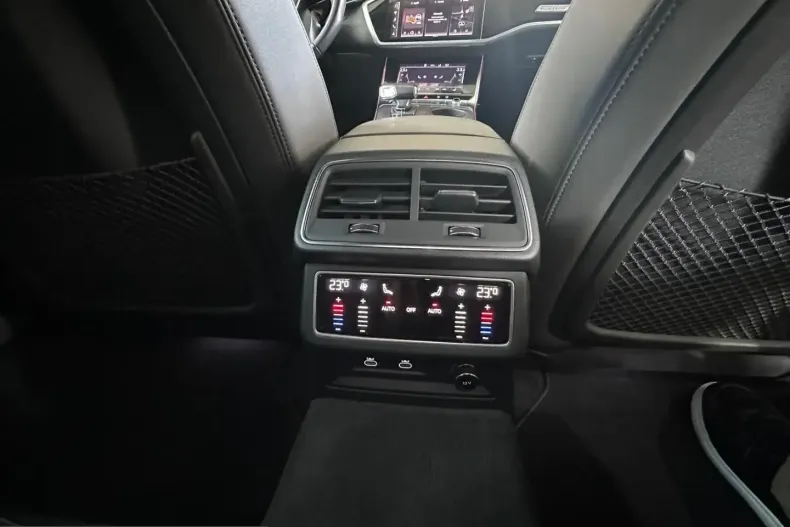 Audi A7 din 2023 cu 61.599 km - oferta AUD252572 - foto 17