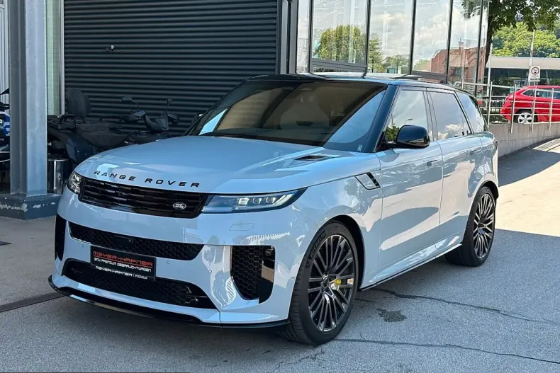 Land Rover Range Rover Sport din 2025 cu 9.000 km - oferta LAN252575 - foto 1