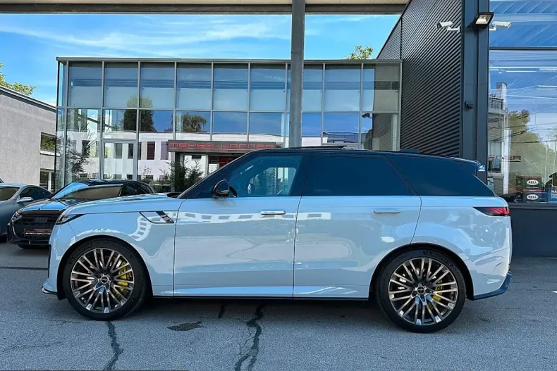 Land Rover Range Rover Sport din 2025 cu 9.000 km - oferta LAN252575 - foto 6