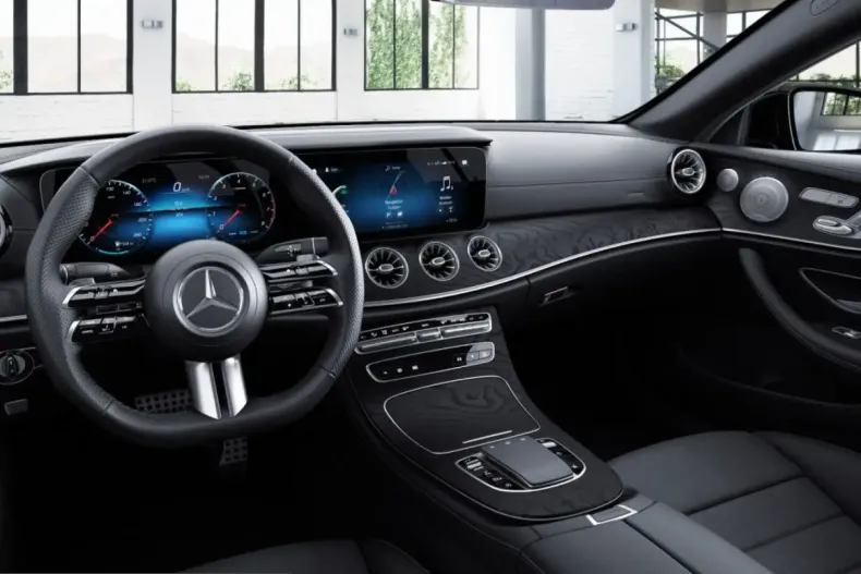 Mercedes-Benz E 200 (Clasa E) din 2024 cu 74.390 km - oferta MER252586 - foto 4