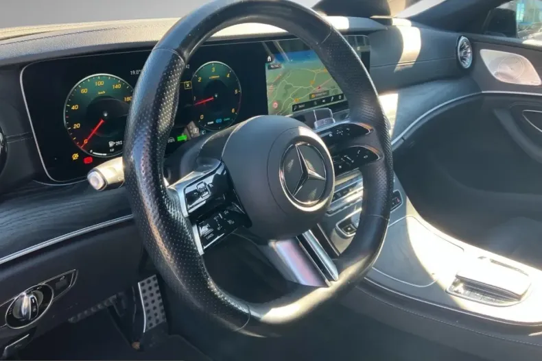 Mercedes-Benz CLS 300 (Clasa CLS) din 2023 cu 61.300 km - oferta MER252590 - foto 16