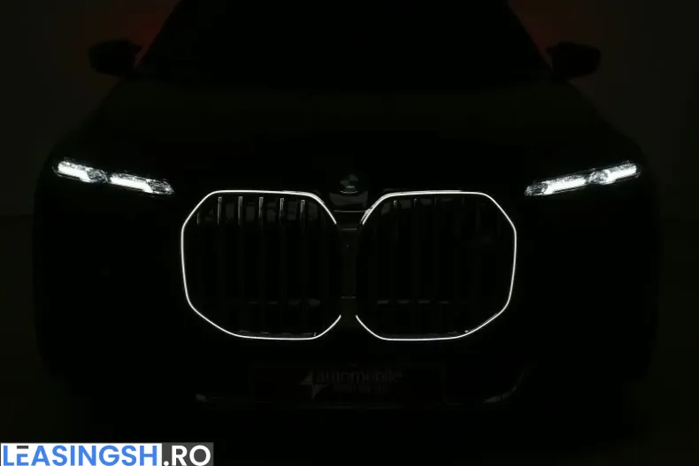 BMW i7 (Seria 7) din 2023 cu 42.700 km - oferta BMW252610 - foto 28