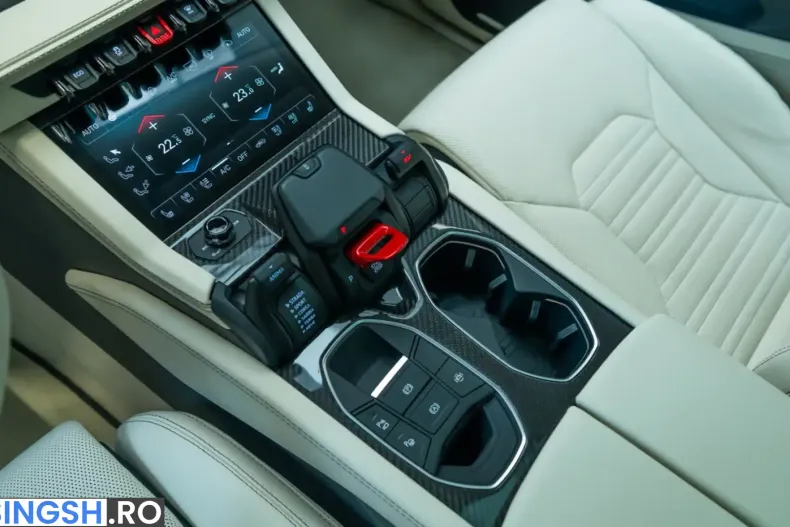 Lamborghini Urus din 2025 cu 3.150 km - oferta LAM252622 - foto 10