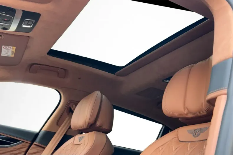 Bentley Flying Spur din 2026 cu 9.900 km - oferta BEN252643 - foto 12