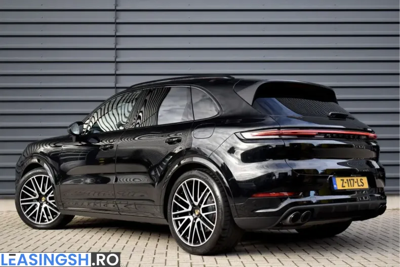 Porsche Cayenne din 2024 cu 91.981 km - oferta POR252649 - foto 2