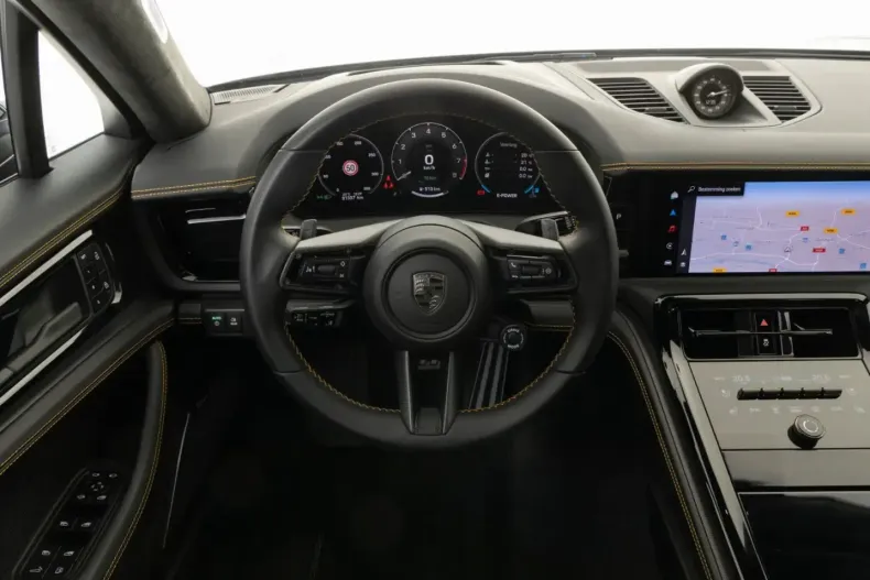 Porsche Panamera din 2025 cu 31.295 km - oferta POR252650 - foto 9