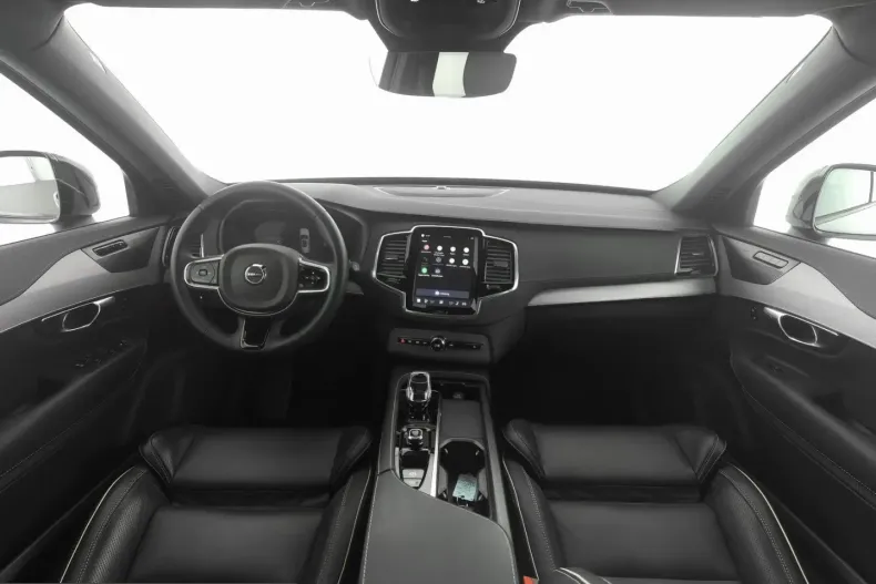 Volvo XC90 din 2024 cu 33.800 km - oferta VOL252661 - foto 4