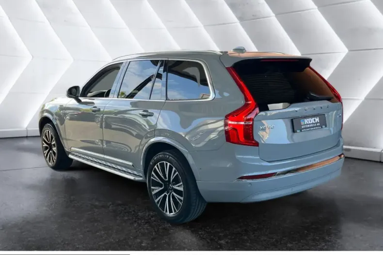 Volvo XC90 din 2024 cu 30.800 km - oferta VOL252662 - foto 2