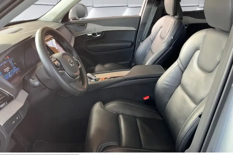 Volvo XC90 din 2024 cu 30.800 km - oferta VOL252662 - foto 5