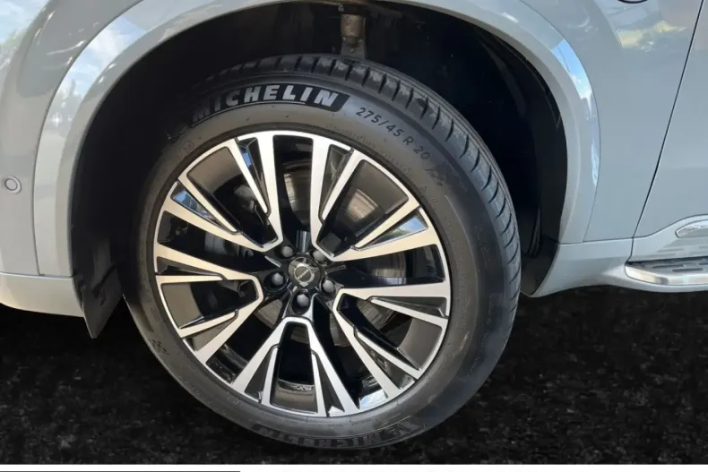 Volvo XC90 din 2024 cu 30.800 km - oferta VOL252662 - foto 14