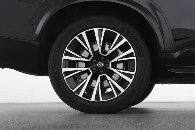 Volvo XC90 din 2024 cu 37.892 km - oferta VOL252665 - foto 22