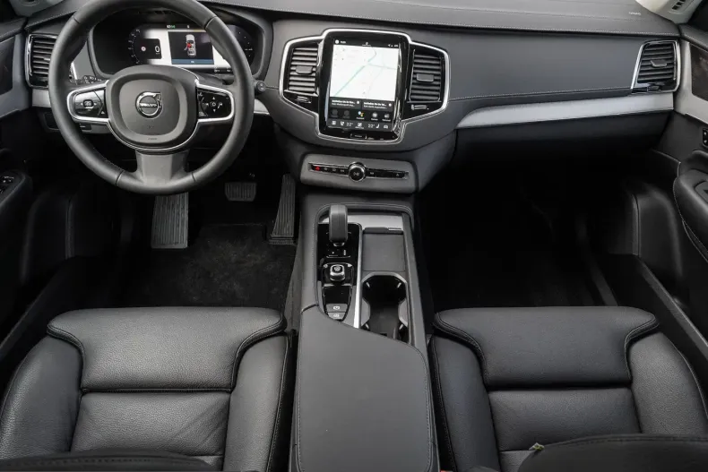 Volvo XC90 din 2024 cu 18.612 km - oferta VOL252667 - foto 10