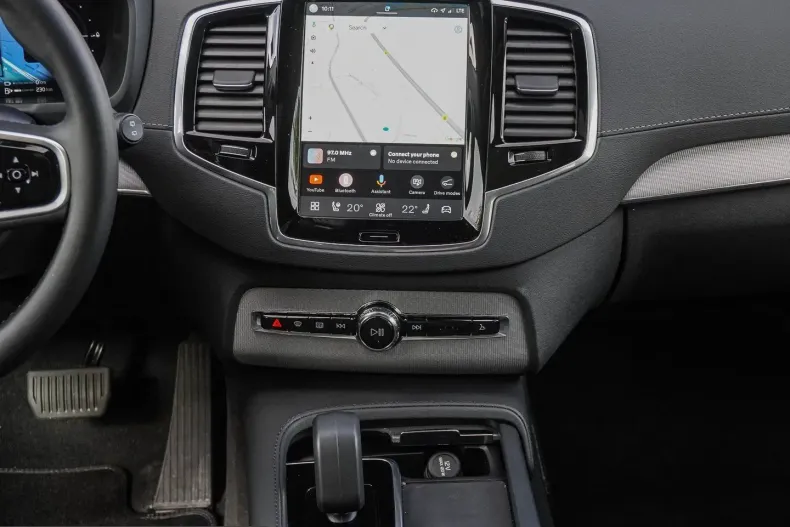 Volvo XC90 din 2024 cu 37.755 km - oferta VOL252670 - foto 12