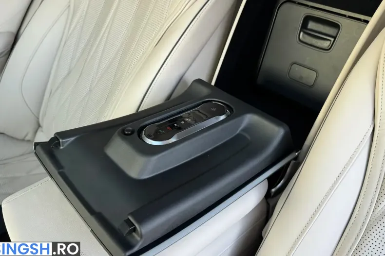 Mercedes-Benz S 63 AMG (Clasa S) din 2024 cu 42.500 km - oferta MER252690 - foto 34