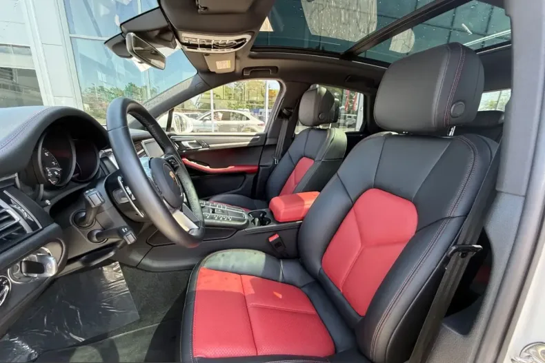 Porsche Macan din 2025 cu 3.100 km - oferta POR252695 - foto 10