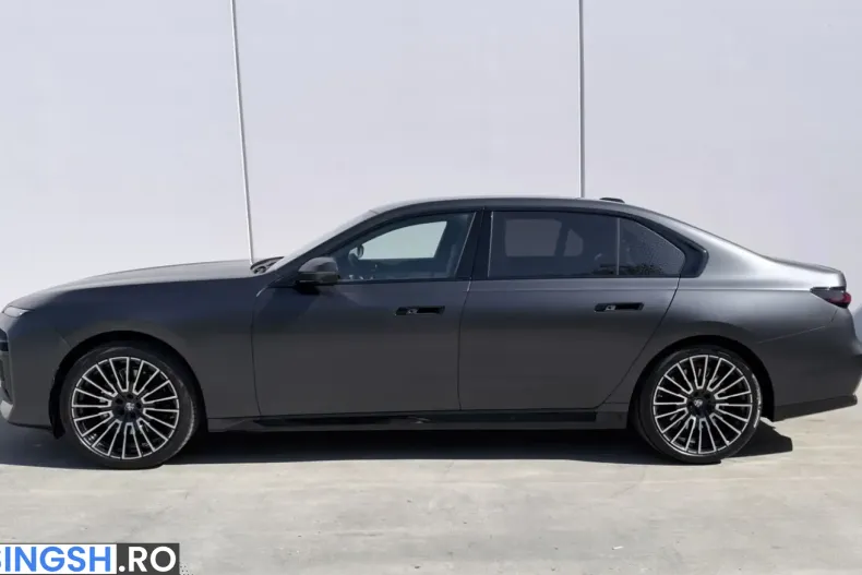 BMW 740 (Seria 7) din 2026 cu 11.000 km - oferta BMW252711 - foto 3
