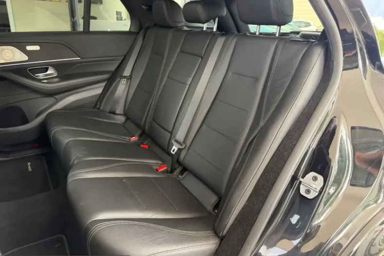 Mercedes-Benz GLE 400 (Clasa GLE) din 2023 cu 87.350 km - oferta MER252725 - foto 21