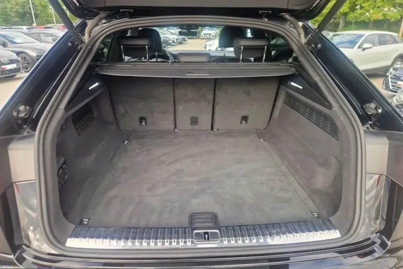 Audi Q8 din 2022 cu 51.700 km - oferta AUD252730 - foto 7