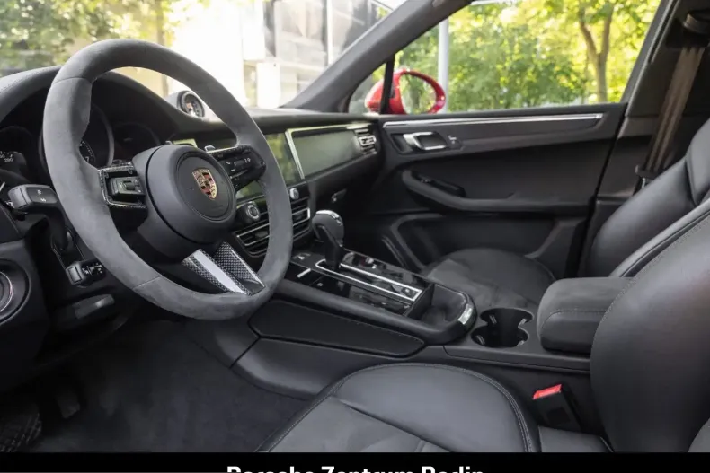 Porsche Macan din 2024 cu 18.842 km - oferta POR252734 - foto 4