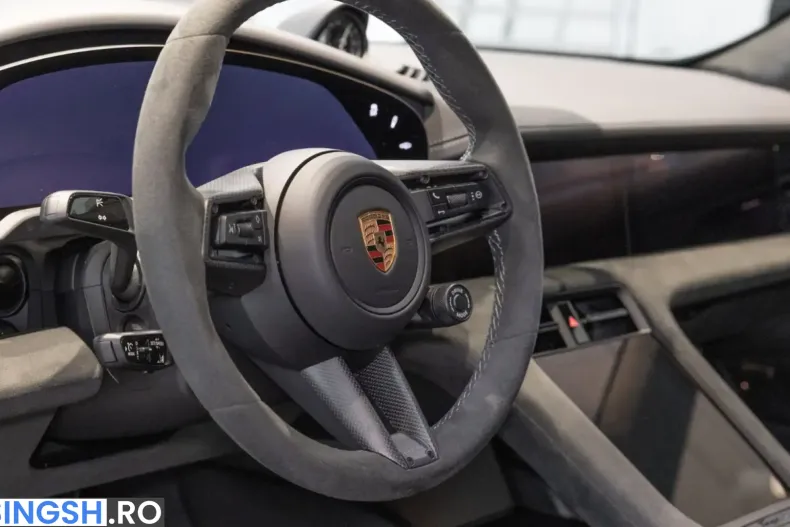 Porsche Taycan din 2026 cu 6.900 km - oferta POR252747 - foto 9