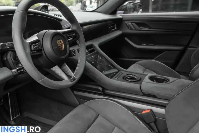Porsche Taycan din 2023 cu 24.273 km - oferta POR252752 - foto 6
