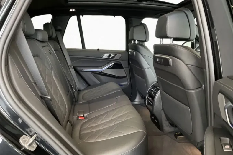 BMW X5 (Seria X) din 2026 cu 24.597 km - oferta BMW252756 - foto 8