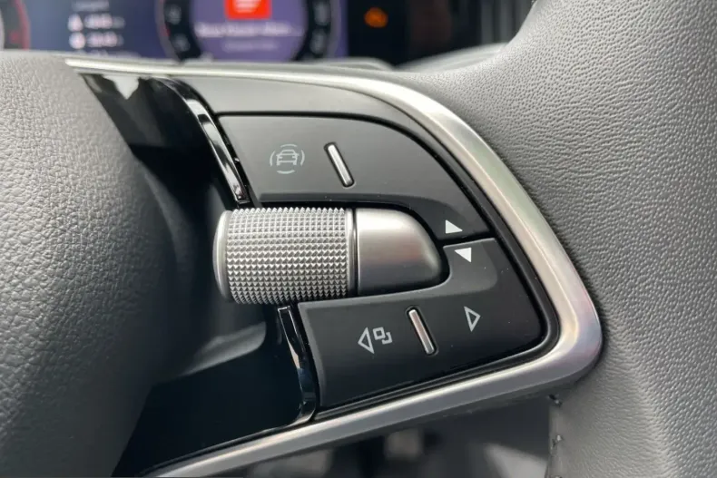 Skoda Superb din 2025 cu 12.186 km - oferta SKO252759 - foto 17