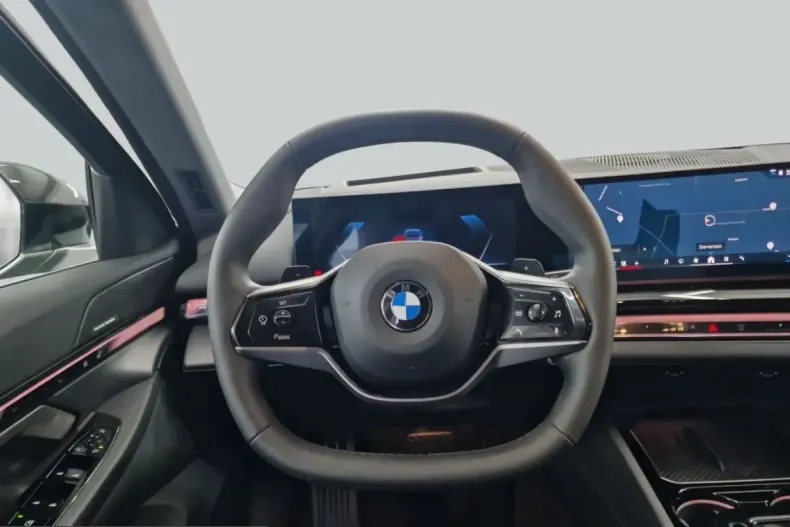 BMW 520 (Seria 5) din 2025 cu 40.714 km - oferta BMW252760 - foto 15