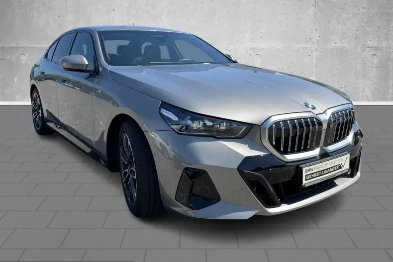 BMW 520 (Seria 5) din 2025 cu 14.952 km - oferta BMW252762 - foto 6