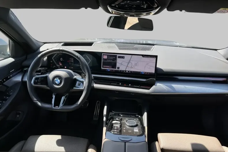 BMW 520 (Seria 5) din 2025 cu 14.952 km - oferta BMW252762 - foto 9