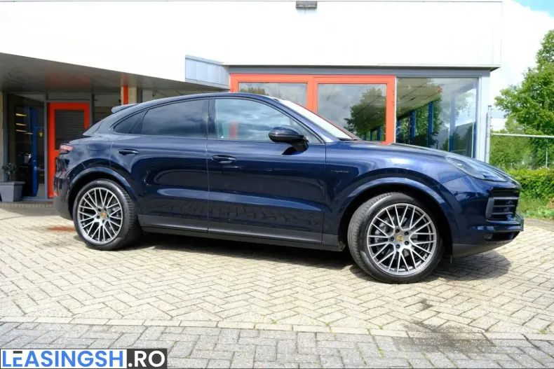Porsche Cayenne din 2022 cu 82.098 km - oferta POR252763 - foto 3