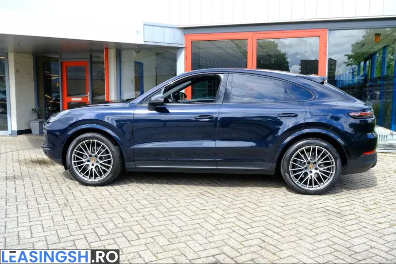 Porsche Cayenne din 2022 cu 82.098 km - oferta POR252763 - foto 8