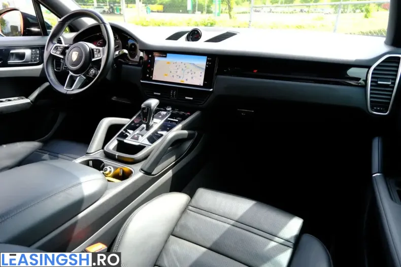 Porsche Cayenne din 2022 cu 82.098 km - oferta POR252763 - foto 11