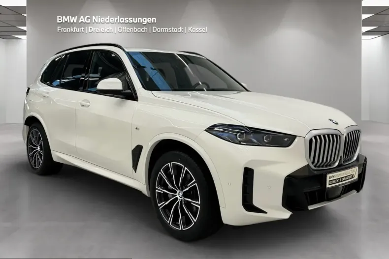 BMW X5 (Seria X) din 2025 cu 14.798 km - oferta BMW252766 - foto 1