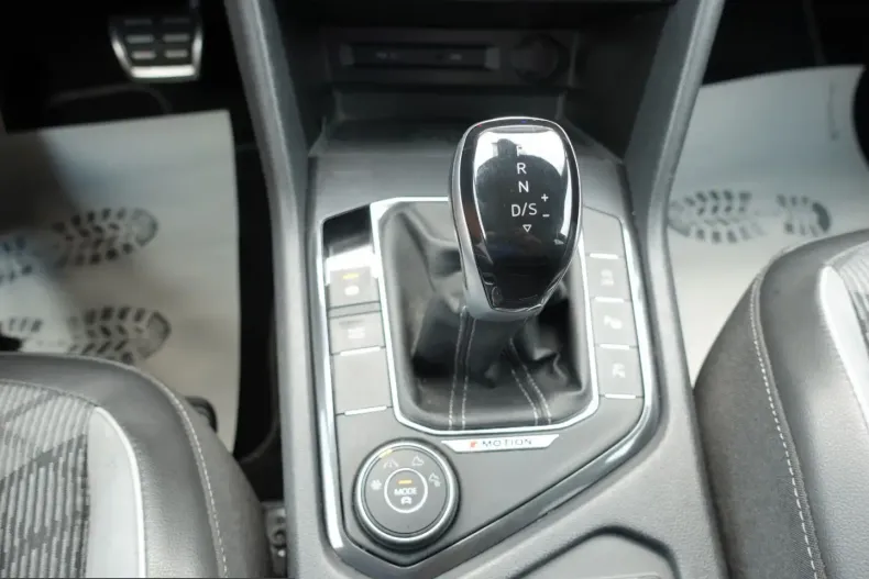 Volkswagen Tiguan Allspace din 2022 cu 69.800 km - oferta VOL252780 - foto 19