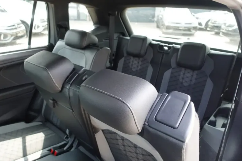 Volkswagen Tiguan Allspace din 2022 cu 69.800 km - oferta VOL252780 - foto 23