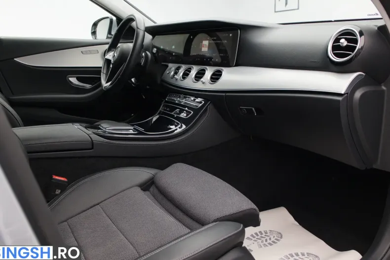 Mercedes-Benz E 300 e 4matic PHEV din 2022 cu 37.619 km - oferta MER252797 - foto 8