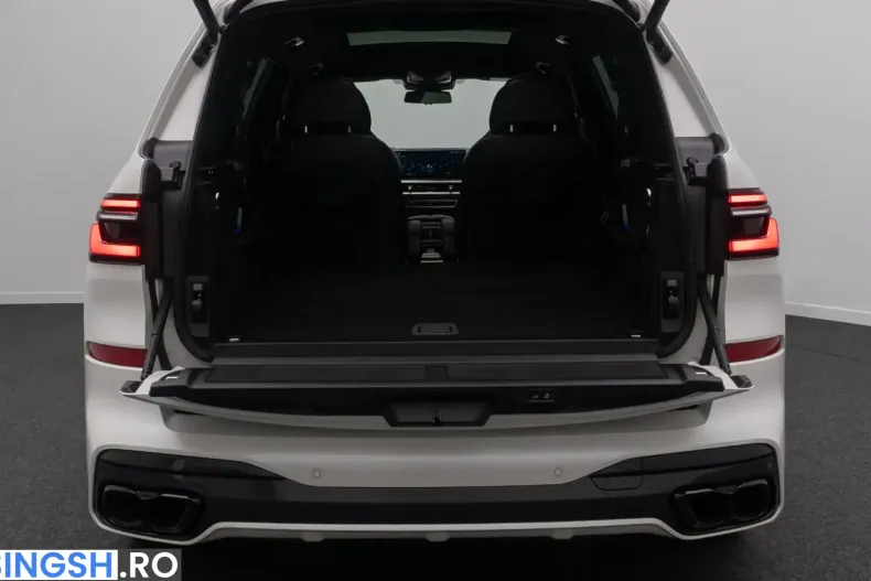 BMW X7 (Seria X) din 2022 cu 101.987 km - oferta BMW252798 - foto 3