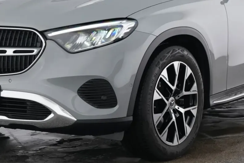 Mercedes-Benz GLC 220 (Clasa GLC) din 2025 cu 20.241 km - oferta MER252802 - foto 3