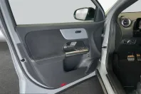 Mercedes-Benz GLA 200 (Clasa GLA) din 2025 cu 27.361 km - oferta MER252803 - foto 19