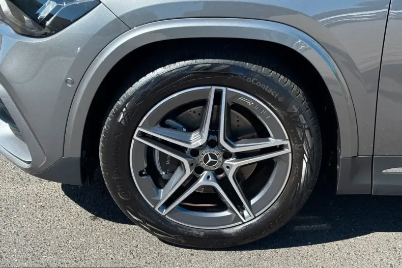 Mercedes-Benz GLA 200 (Clasa GLA) din 2025 cu 9.300 km - oferta MER252806 - foto 4