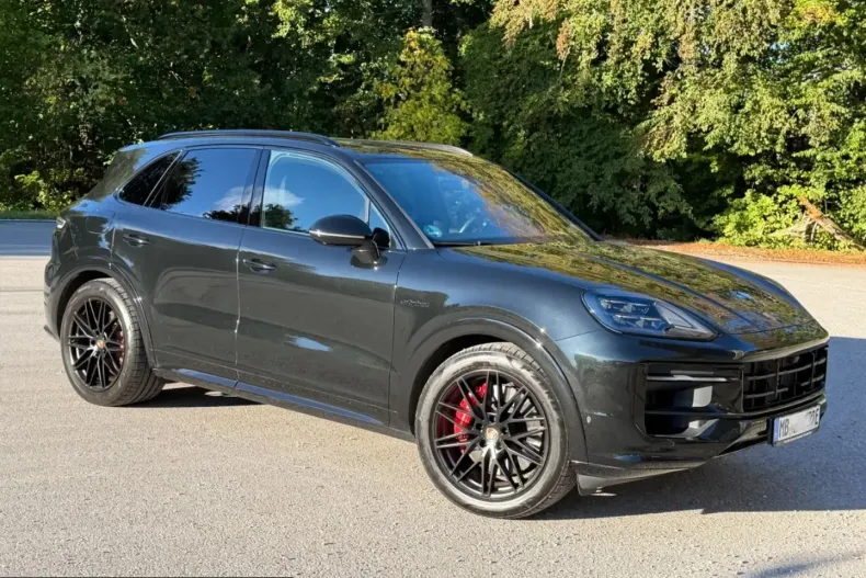 Porsche Cayenne din 2025 cu 28.900 km - oferta POR252815 - foto 3